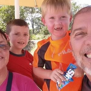 Meet your Posher, Robin